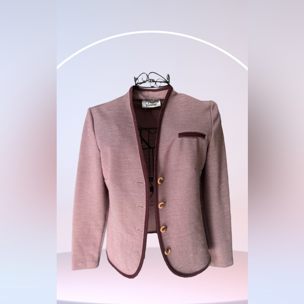 Vintage 1970’s Mauve Blazer with Brown Accents. SMALL